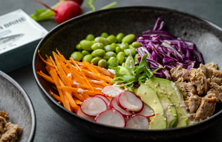 Fitness recept: rizses, tonhalas poké bowl