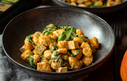 Fitness recept: sütőtökös gnocchi tofuval és spenóttal